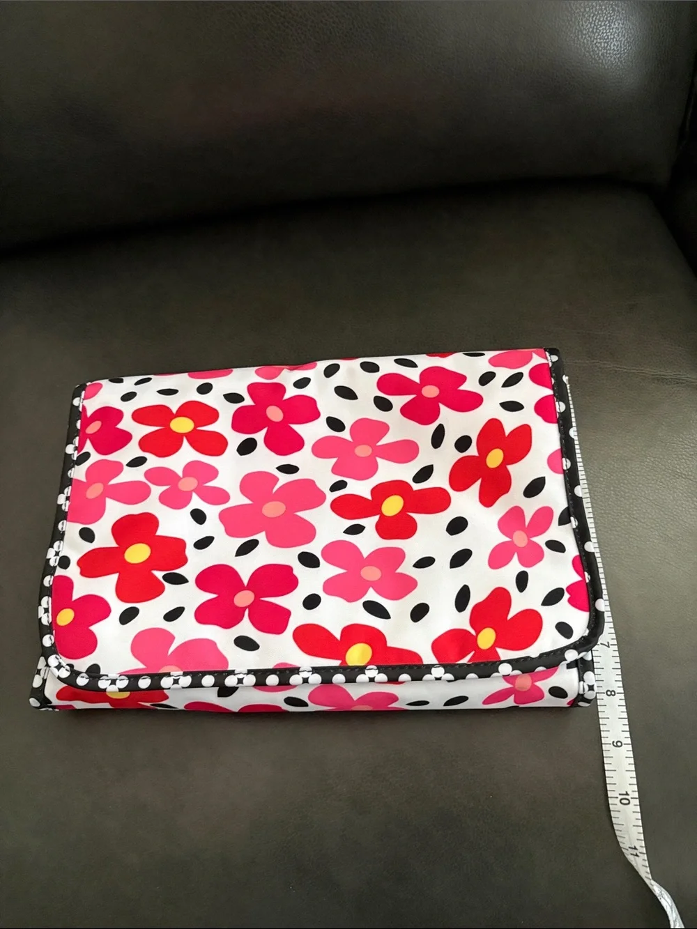 Hanging Travel Organizer with Pink & Red Floral Print